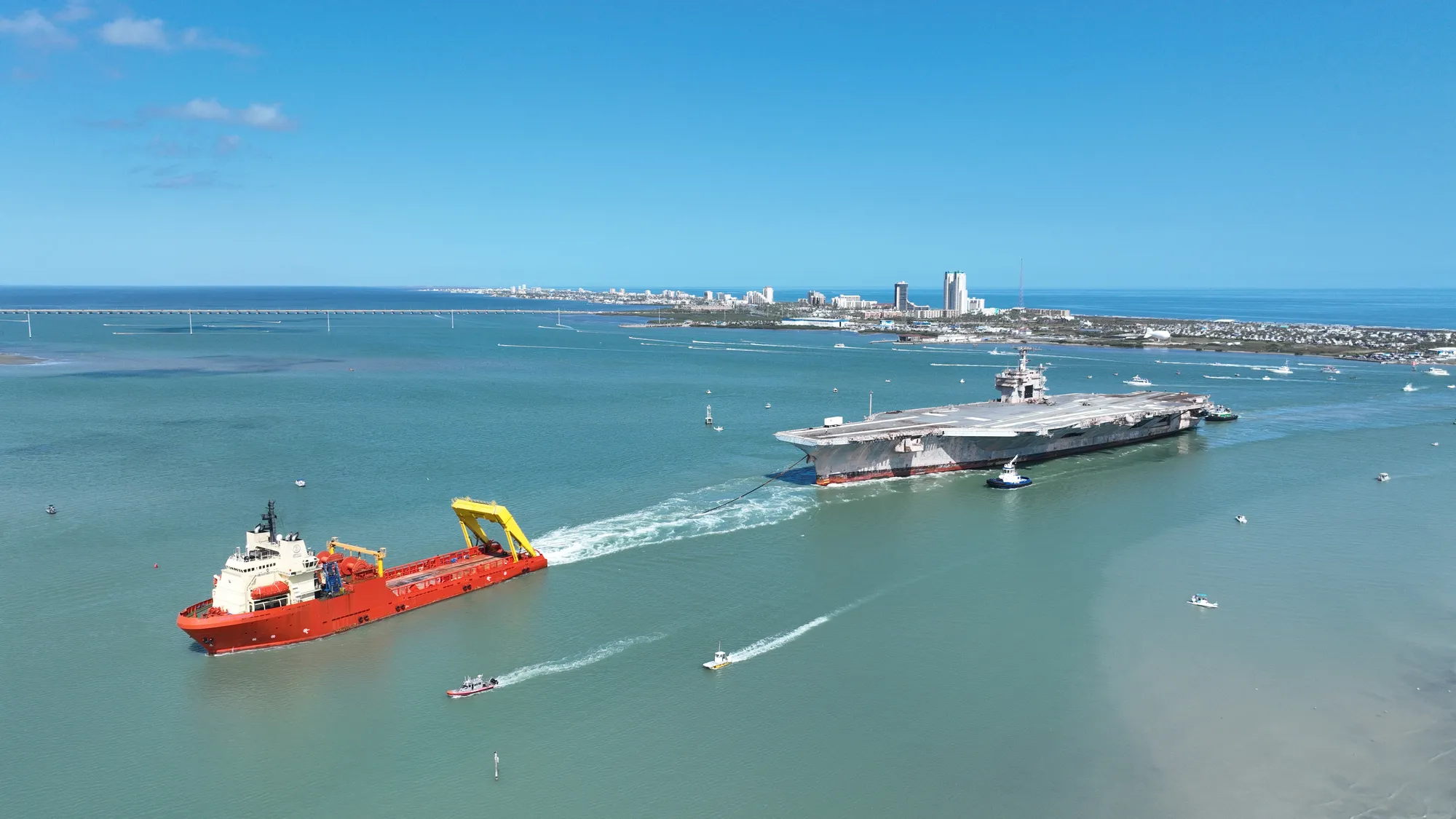 USS Lexington Tow