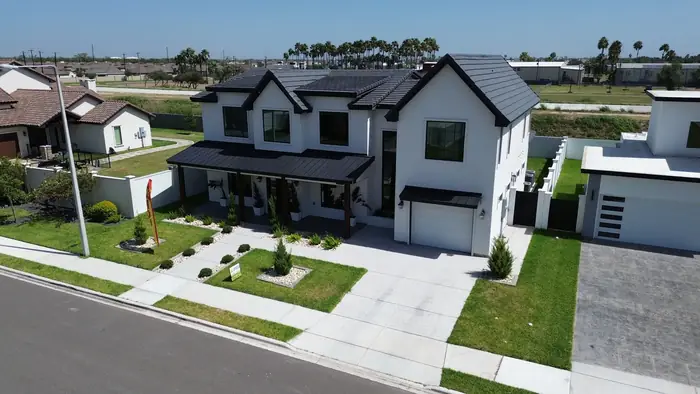 Modern Home Front